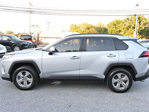 Used 2023 Toyota RAV4 XLE w/ XLE Grade Weather Package image 8