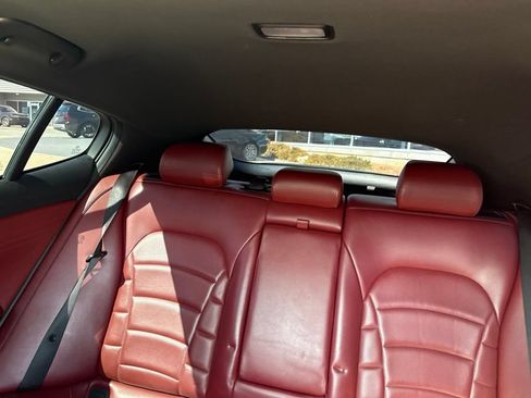 Used 2022 Kia Stinger GT2 w/ Red Interior Color Package RWD image 10