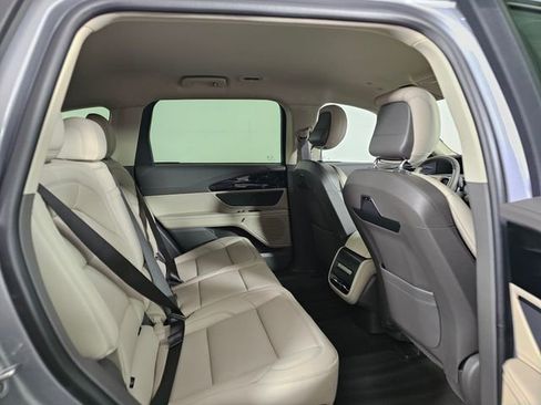 New 2025 Lincoln Nautilus Premier w/ Jet Appearance Package AWD/4WD image 16