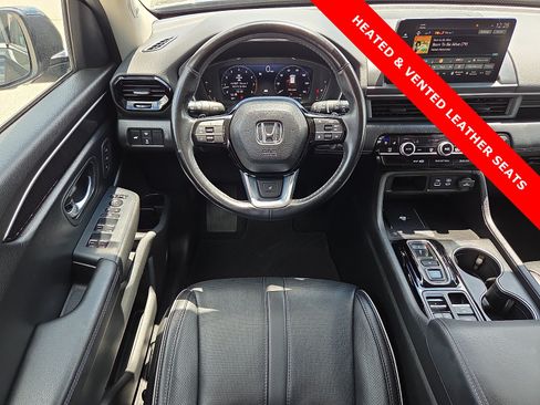 Used 2023 Honda Pilot Elite image 13
