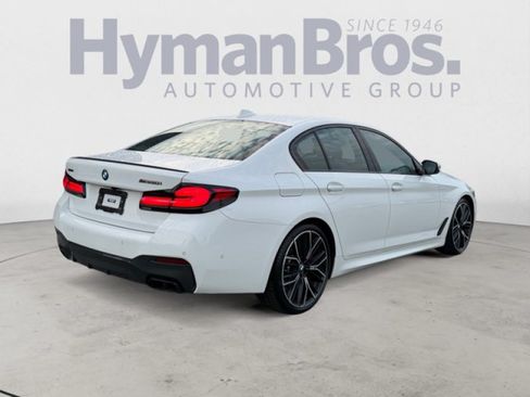 Used 2023 BMW M550i xDrive w/ Executive Package AWD/4WD image 3