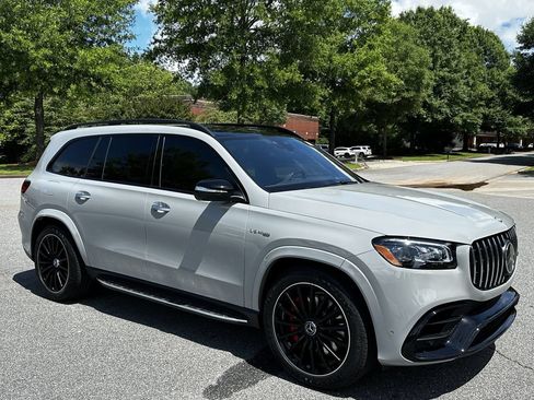 Certified 2025 Mercedes-Benz GLS 63 AMG 4MATIC image 2