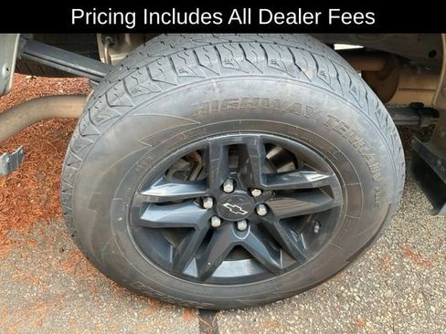 Used 2019 Chevrolet Silverado 1500 Custom Trail Boss w/ Custom Convenience Package AWD/4WD image 14
