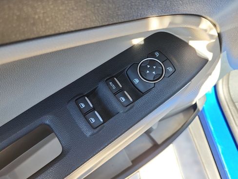Used 2021 Ford EcoSport S AWD/4WD image 17