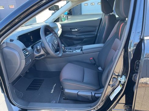 New 2026 Nissan Sentra SR w/ Floor Mat Package FWD image 15