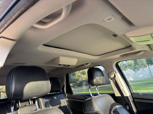 Used 2020 Dodge Journey Crossroad image 13