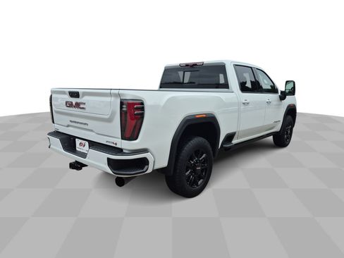 Used 2024 GMC Sierra 2500 AT4 w/ AT4 Premium Plus Package AWD/4WD image 9