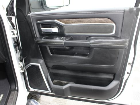 Used 2019 RAM 2500 Laramie AWD/4WD image 24