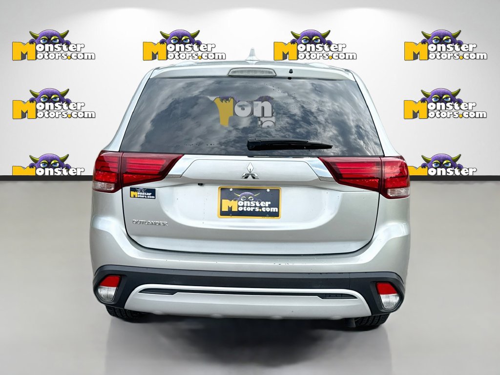 Used 2020 Mitsubishi Outlander ES FWD image 6