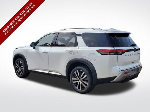New 2025 Nissan Pathfinder Platinum w/ Cargo Package image 3