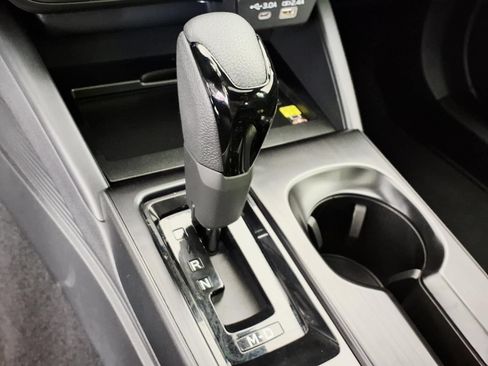 Used 2026 Subaru Outback Premium AWD/4WD image 19