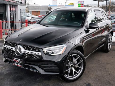 Used 2021 Mercedes-Benz GLC 300 4MATIC image 9