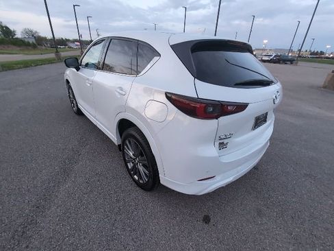 Used 2025 MAZDA CX-5 Signature image 9