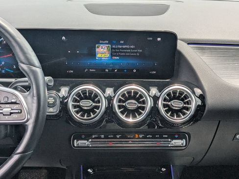 Certified 2023 Mercedes-Benz GLA 250 4MATIC w/ Premium Package image 5