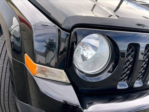 Used 2015 Jeep Patriot Sport w/ Power Value Group image 26