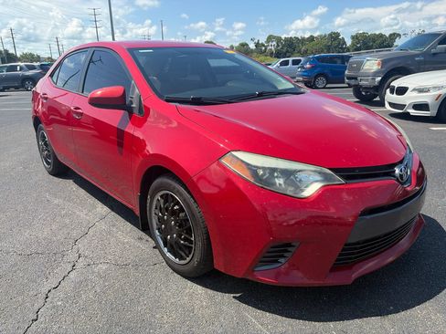 Used 2016 Toyota Corolla LE FWD image 1