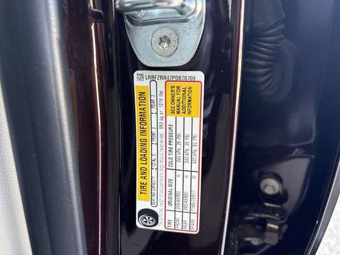 Certified 2023 Buick Envision Avenir FWD image 34