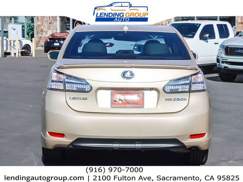 Used 2010 Lexus HS 250h Premium image 3