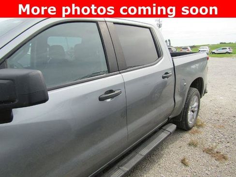 Used 2024 Chevrolet Silverado 1500 Custom AWD/4WD image 2
