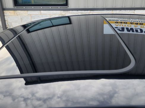 Used 2020 Hyundai Elantra Value Edition image 15