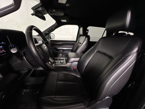 Used 2021 Ford Expedition XLT AWD/4WD image 13