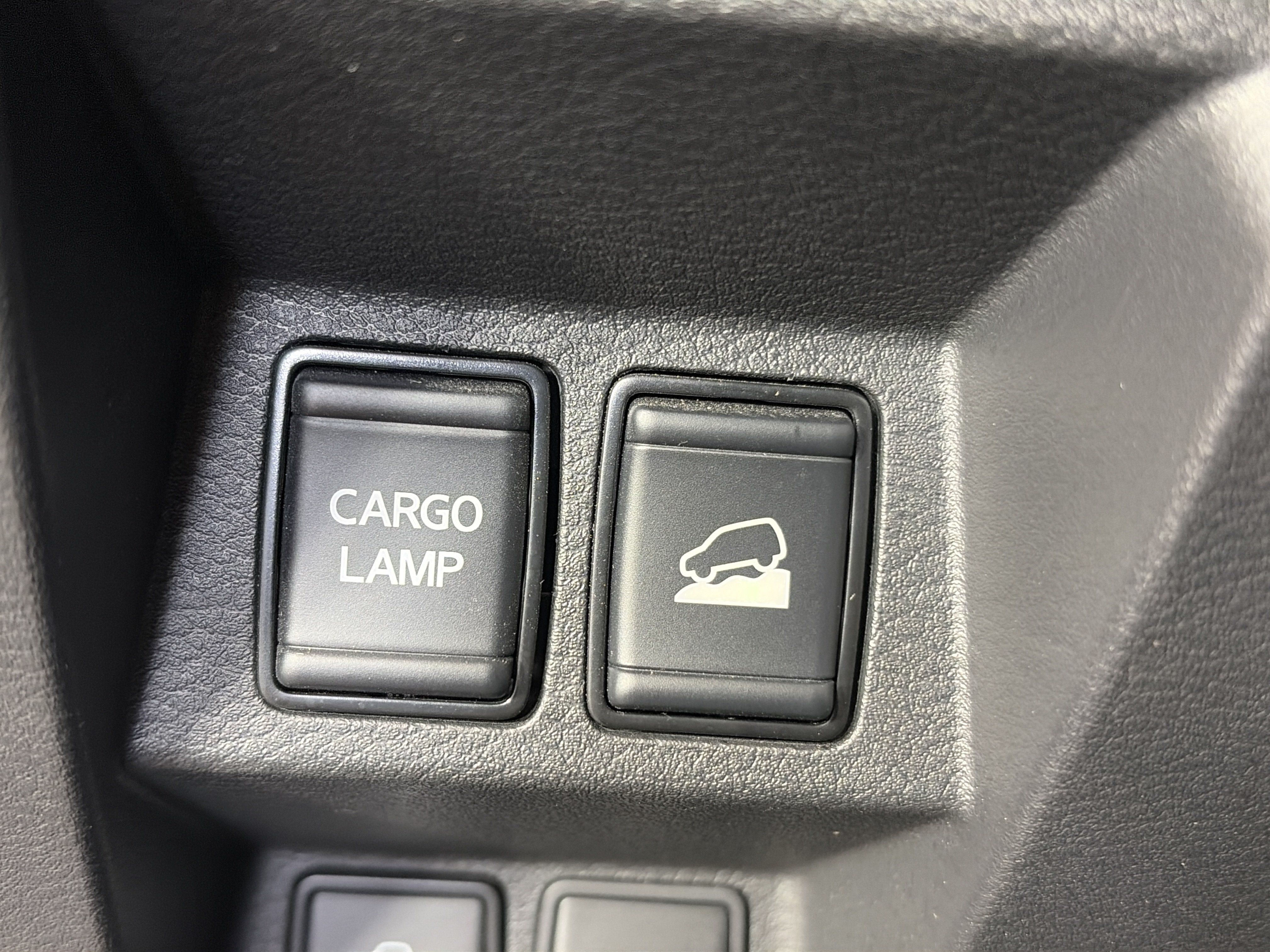 Used 2023 Nissan Frontier PRO-4X w/ Pro Convenience Package AWD/4WD image 34