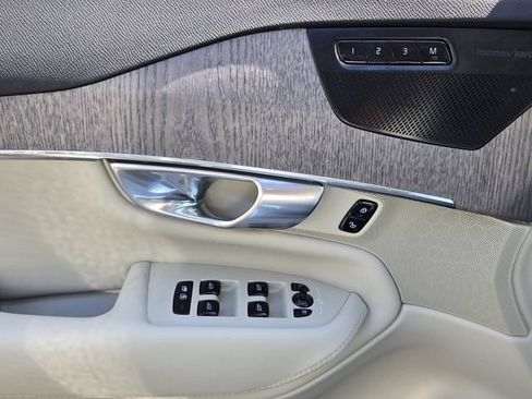 Certified 2023 Volvo XC90 B6 Plus w/ Protection Package Premier AWD/4WD image 31