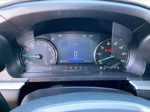 Used 2023 Ford Explorer XLT AWD/4WD image 24