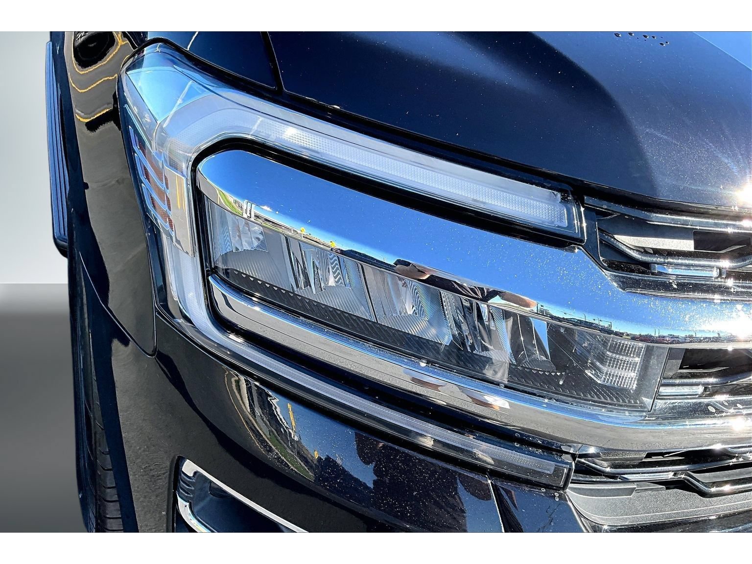 Used 2024 Ford Expedition Max Limited AWD/4WD image 26