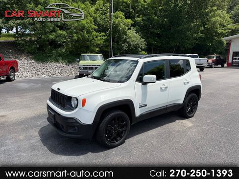 Used 2017 Jeep Renegade Altitude AWD/4WD image 1