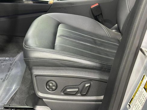 Certified 2023 Audi Q5 2.0T Premium w/ Convenience Package image 25