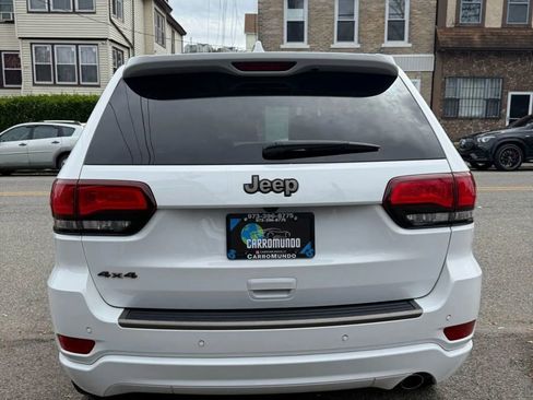 Used 2016 Jeep Grand Cherokee Limited 75th Anniversary image 2