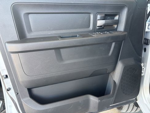 New 2026 RAM 2500 Tradesman w/ Chrome Appearance Group image 10