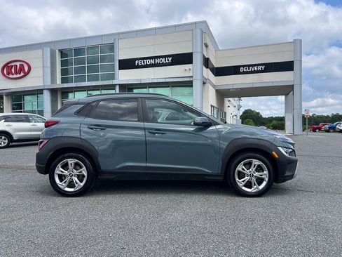 Used 2022 Hyundai Kona SEL w/ Convenience Package AWD/4WD image 8