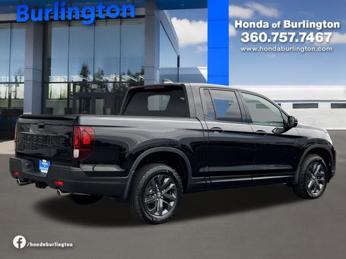 New 2026 Honda Ridgeline Sport image 4