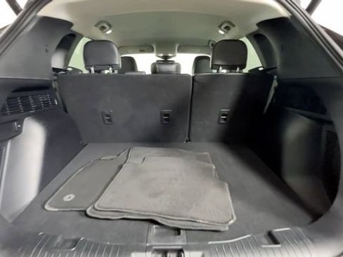 Used 2024 Ford Escape Platinum AWD/4WD image 13