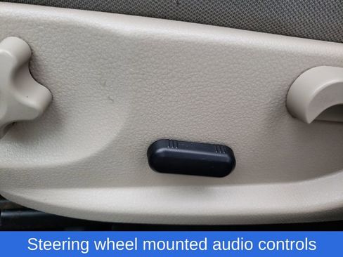 Used 2010 Ford Fusion SE image 16