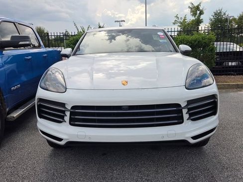 Used 2021 Porsche Cayenne AWD/4WD image 2