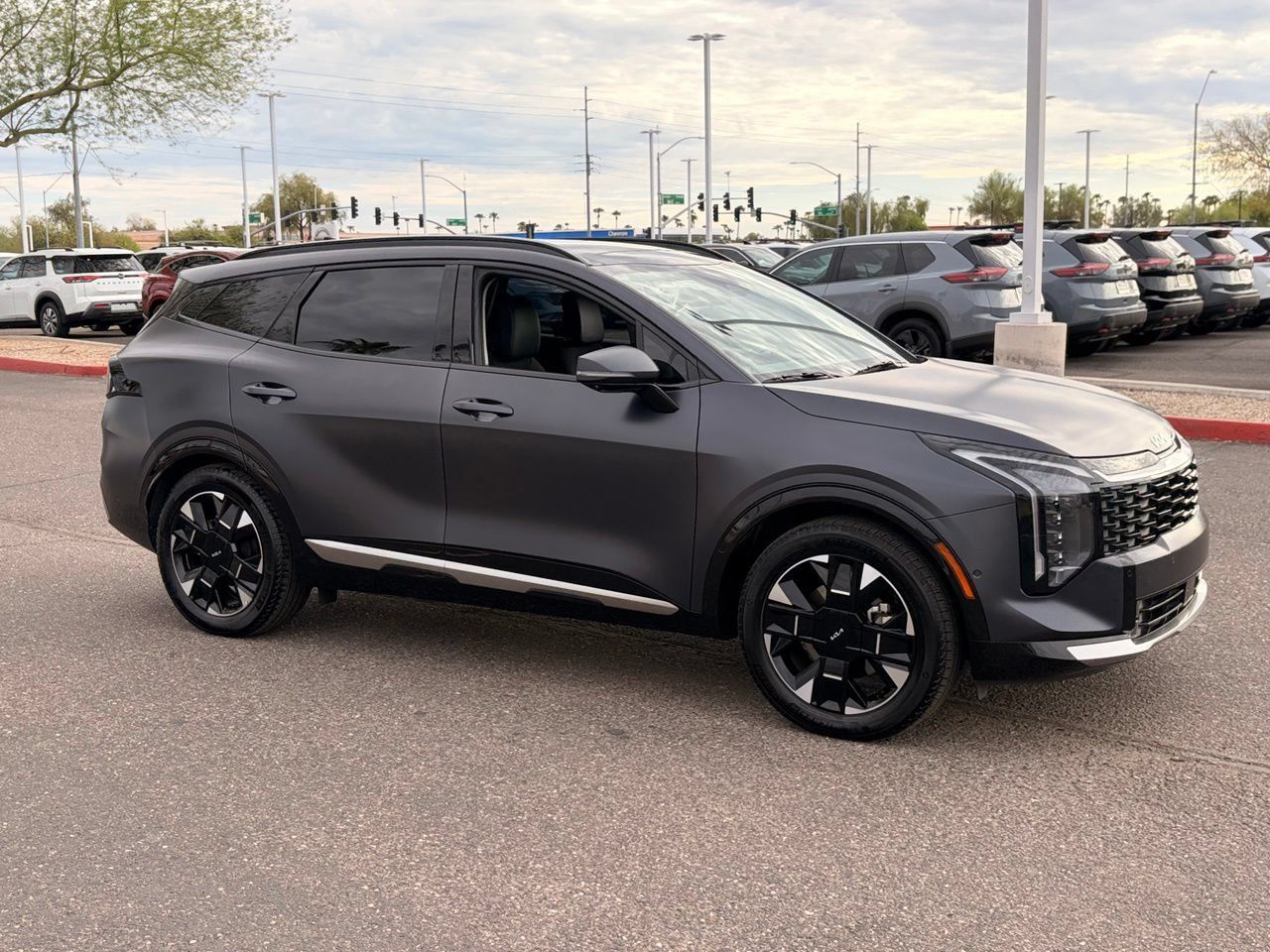 Used 2026 Kia Sportage SX FWD image 8