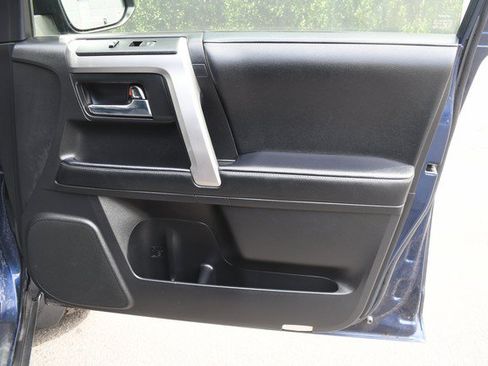 Certified 2024 Toyota 4Runner SR5 AWD/4WD image 23