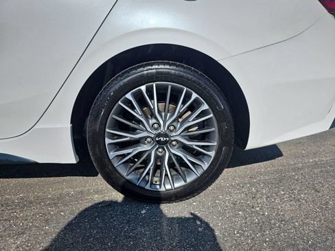Used 2024 Kia Forte GT-Line w/ GT-Line Premium Package FWD image 36