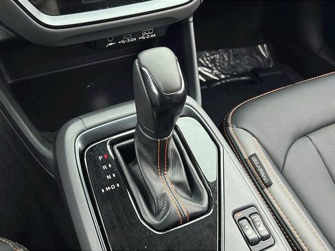 Certified 2025 Subaru Crosstrek 2.5i Limited w/ Crosstrek Mirror Package image 25