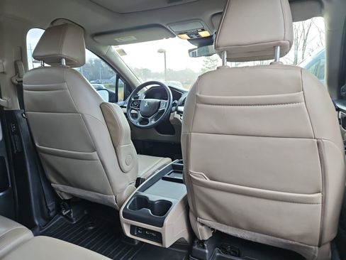 Used 2022 Honda Odyssey Touring image 18