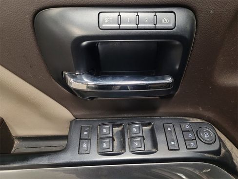 Used 2014 Chevrolet Silverado 1500 LTZ Z71 image 25