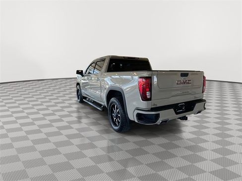Used 2022 GMC Sierra 1500 Elevation w/ X31 Off-Road Package image 8