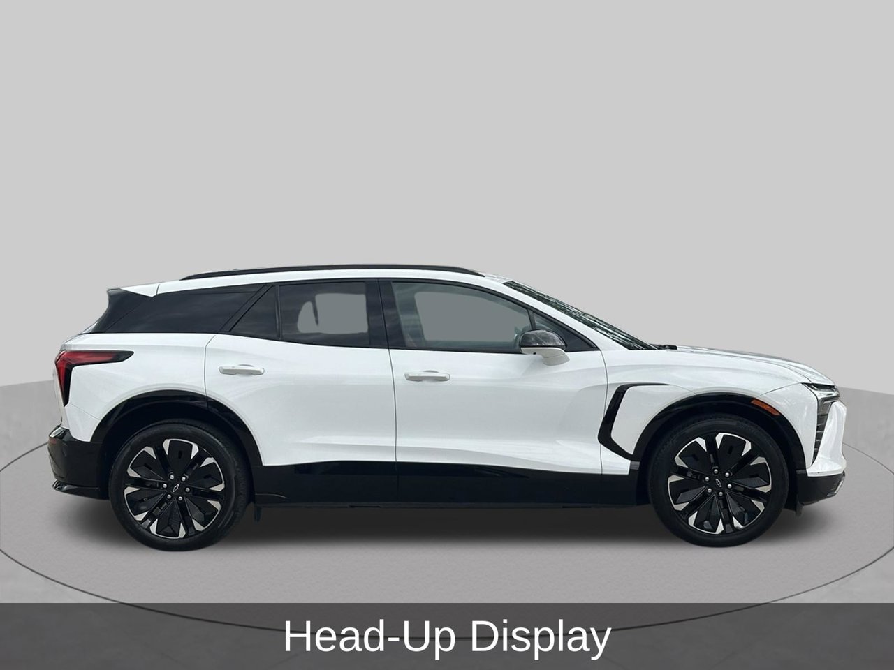 Used 2024 Chevrolet Blazer EV RS RWD image 6
