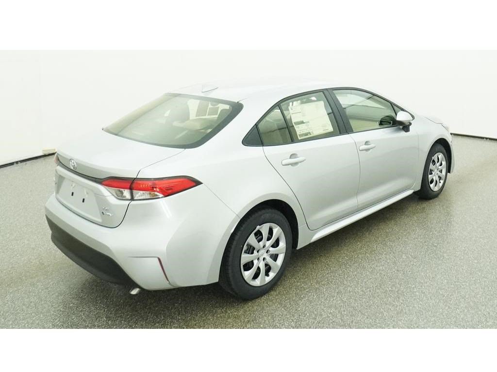 New 2027 Toyota Corolla LE FWD image 10