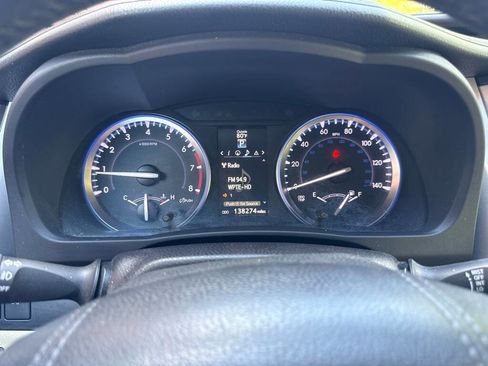 Used 2016 Toyota Highlander Limited AWD/4WD image 26