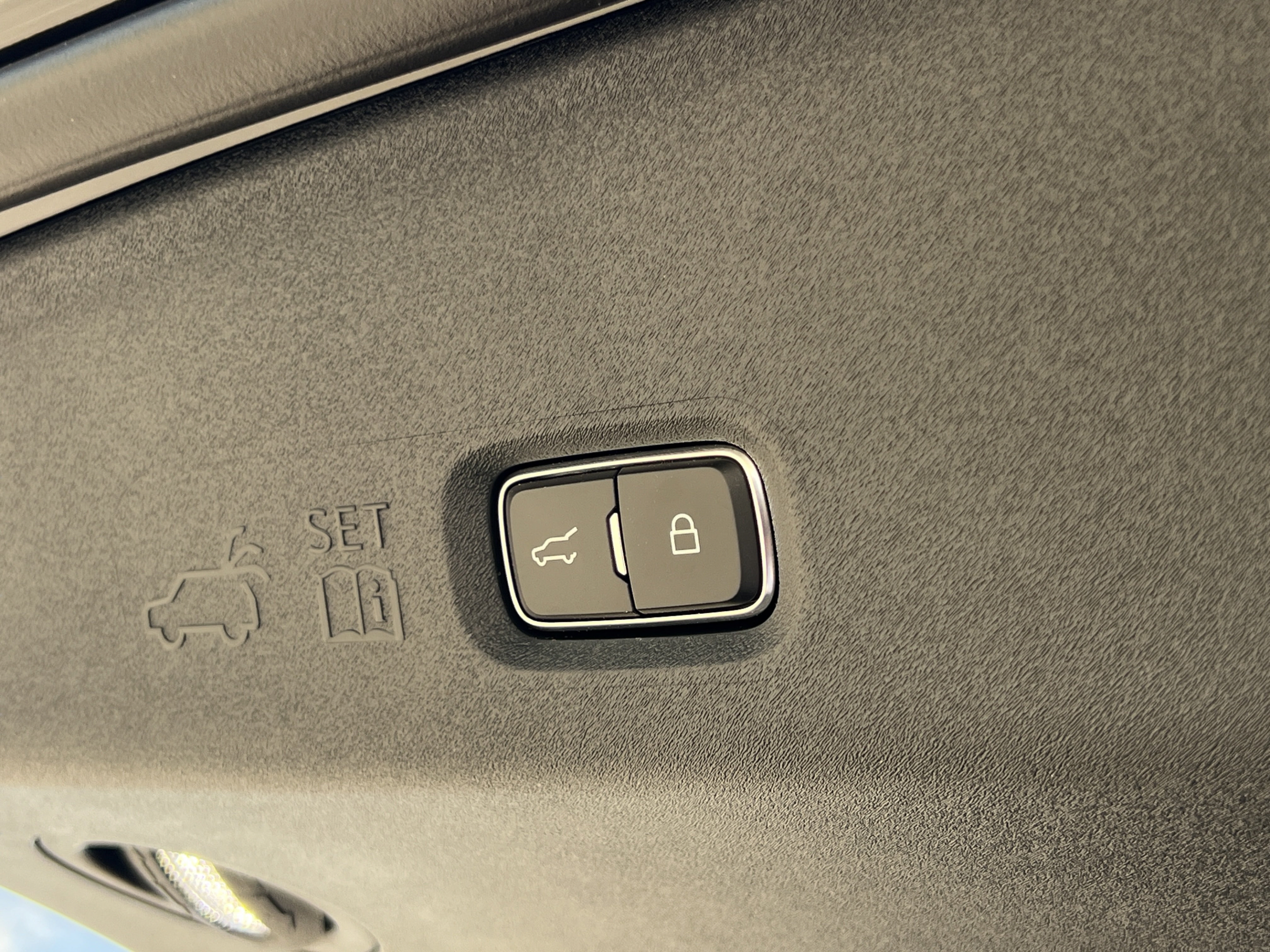 New 2027 Lincoln Navigator Premiere RWD image 25