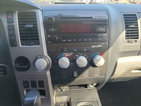 Used 2012 Toyota Tundra SR5 w/ SR5 Pkg image 21